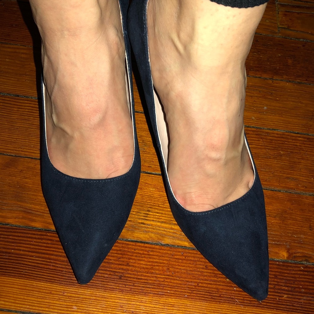 Zara Navy Pumps
